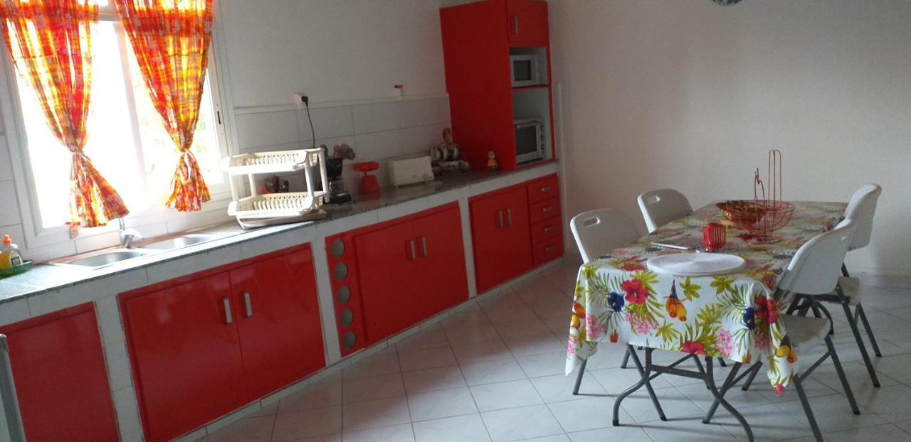Villa Malou Chez Maryse Bouillante Eksteriør billede